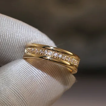 Clássico Mulheres Anel de Casamento Simples Anéis de Dedo com Zircão de Ouro Jóias de Prata Anel Feminino Envolvimento de Aniversário de Presente da Jóia